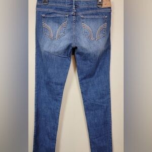 🆕 NWT Hollister Skinny Jeans Cool Blue Pocket Detail – NWT! Ship Today
